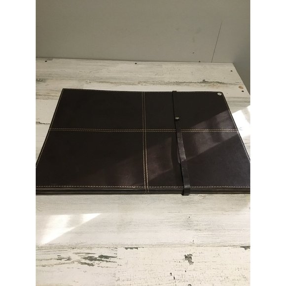 Dining Twos Company Set Of Four Brown Leather Placemats Made In India